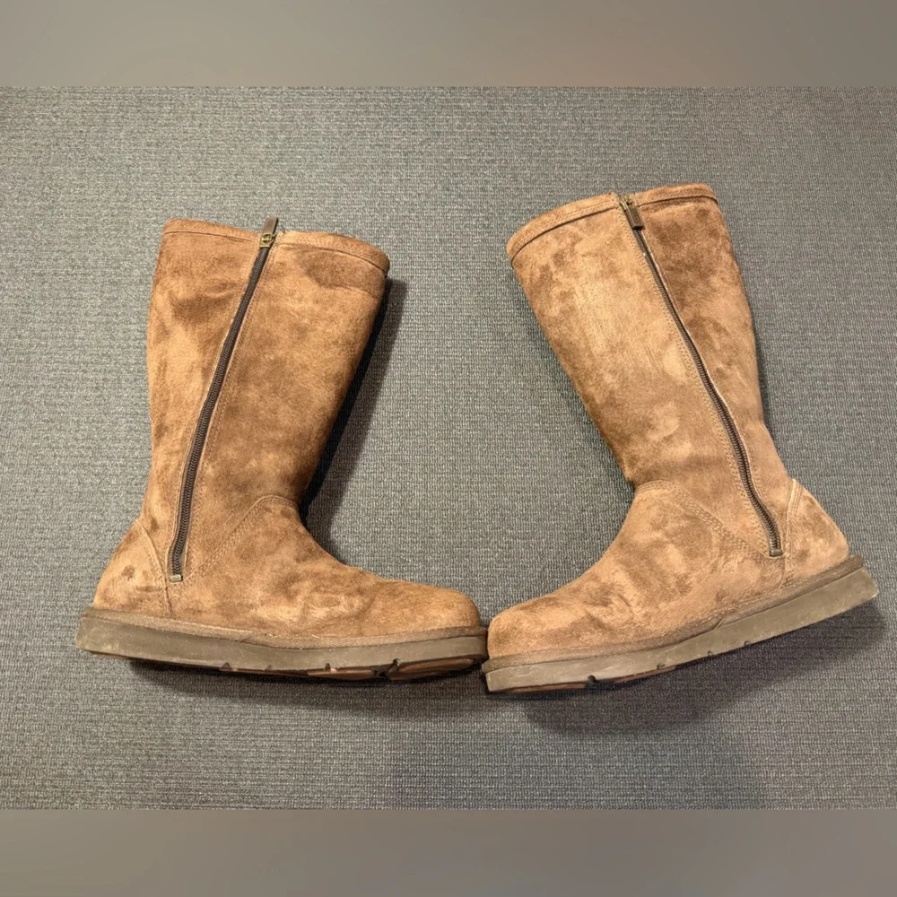 UGG Kenly 1890 Tall Zip Brown Boots‎ Size 7